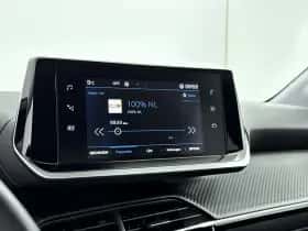Peugeot 208 (2022) thumbnail 18