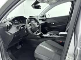 Peugeot 208 (2022) thumbnail 10