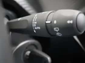 Peugeot 208 (2022) thumbnail 25