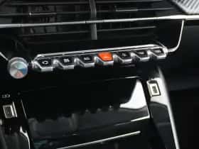 Peugeot 208 (2022) thumbnail 33