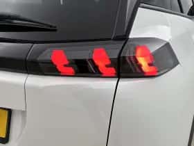 Peugeot e-2008 (2022) thumbnail 33