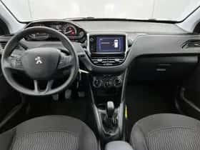 Peugeot 208 (2017) thumbnail 11