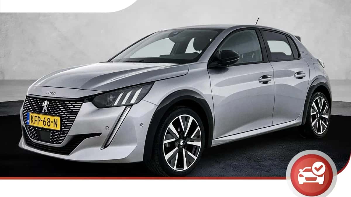 Peugeot 208 (2022) — foto 1