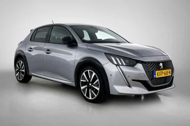Peugeot 208 (2022) thumbnail 2