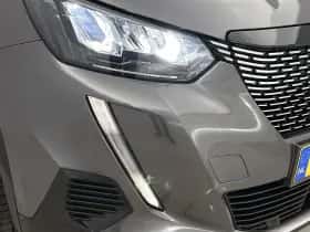Peugeot 2008 (2020) thumbnail 32