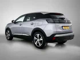 Peugeot 3008 (2024) thumbnail 6