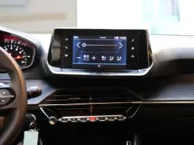 Peugeot 208 (2023) thumbnail 14