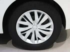 Peugeot 208 (2023) thumbnail 19