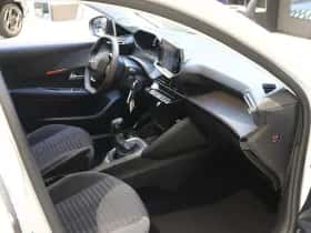Peugeot 208 (2023) thumbnail 5