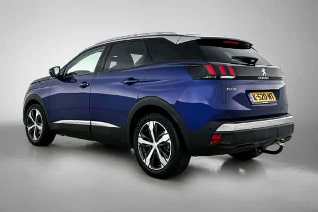 Peugeot 3008 (2020) thumbnail 5