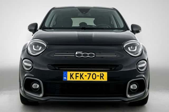 Fiat 500X (2022) thumbnail 4