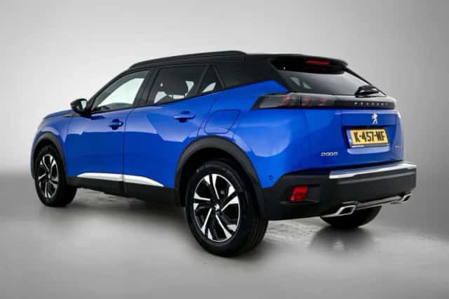 Peugeot 2008 (2020) thumbnail 6