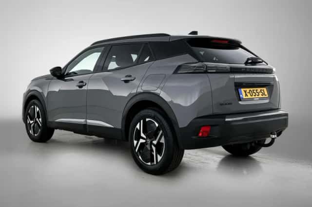 Peugeot 2008 (2023) thumbnail 6