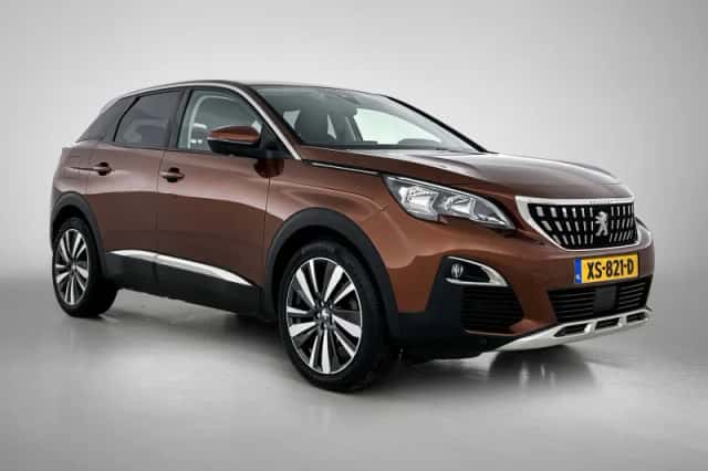 Peugeot 3008 (2019) thumbnail 2