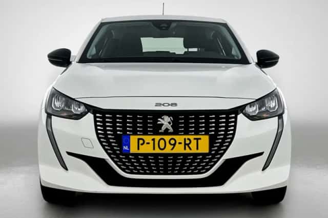 Peugeot 208 (2022) thumbnail 4