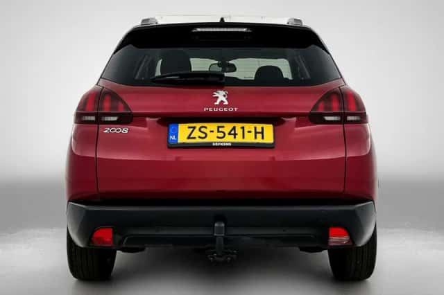 Peugeot 2008 (2019) thumbnail 4