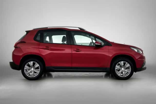Peugeot 2008 (2019) thumbnail 6