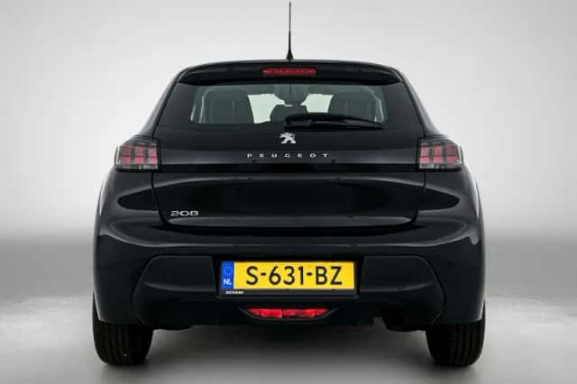 Peugeot 208 (2023) thumbnail 4