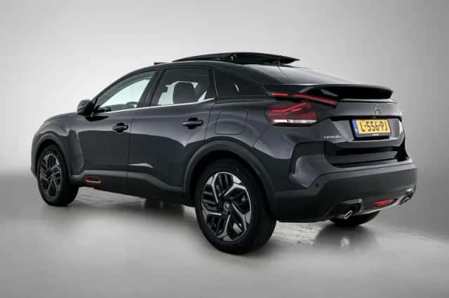 Citroën C4 (2021) thumbnail 3