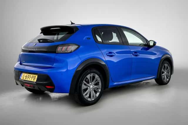 Peugeot e-208 (2021) thumbnail 6