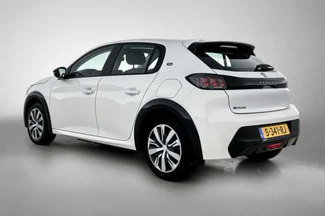 Peugeot e-208 (2023) thumbnail 3