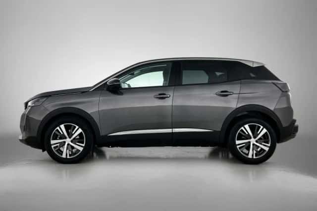 Peugeot 3008 (2022) thumbnail 5