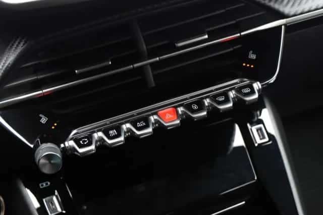 Peugeot 208 (2023) thumbnail 34