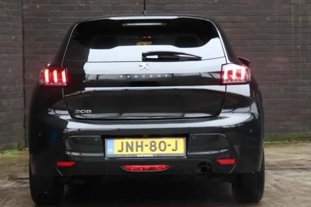 Peugeot 208 (2023) thumbnail 6