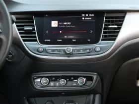 Opel Crossland X (2018) thumbnail 15
