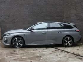 Peugeot 308 (2024) thumbnail 2