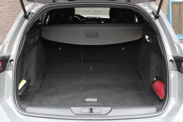 Peugeot 308 (2024) thumbnail 17