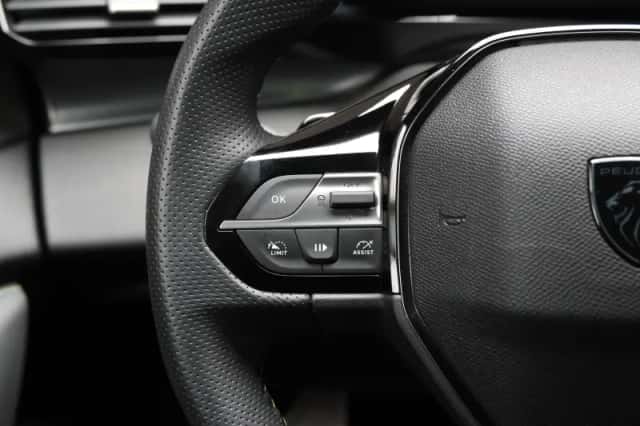 Peugeot 308 (2024) thumbnail 23