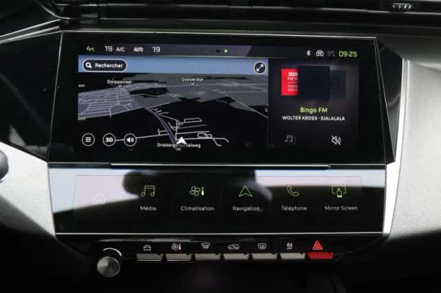 Peugeot 308 (2024) thumbnail 29