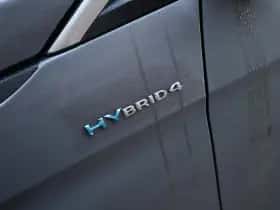 Peugeot 3008 (2022) thumbnail 25