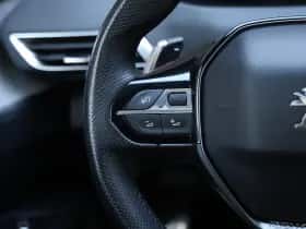 Peugeot 3008 (2022) thumbnail 28