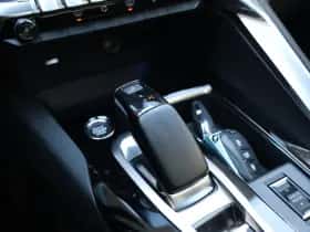 Peugeot 3008 (2022) thumbnail 41