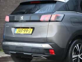 Peugeot 3008 (2022) thumbnail 9