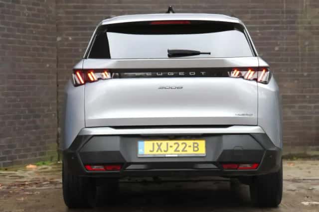 Peugeot 5008 (2025) thumbnail 7