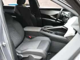 Peugeot 5008 (2025) thumbnail 10