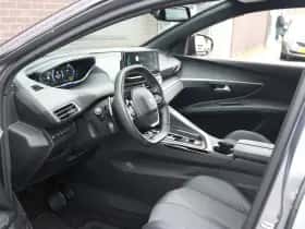 Peugeot 3008 (2024) thumbnail 12
