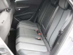 Peugeot 3008 (2024) thumbnail 17