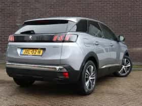 Peugeot 3008 (2024) thumbnail 3