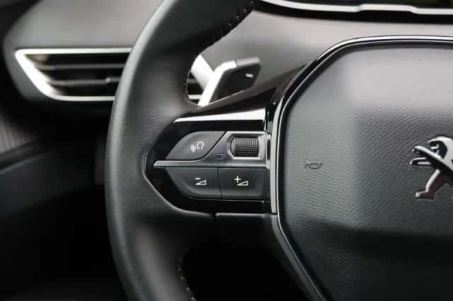 Peugeot 3008 (2024) thumbnail 25