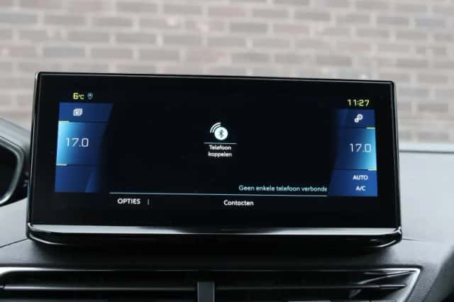 Peugeot 3008 (2024) thumbnail 33