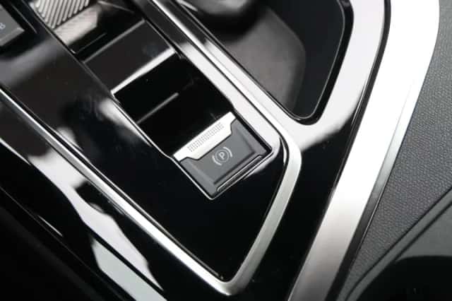 Peugeot 3008 (2024) thumbnail 39