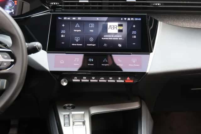Peugeot 408 (2024) thumbnail 14