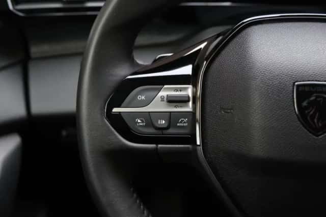 Peugeot 408 (2024) thumbnail 23