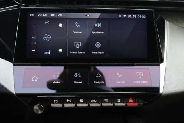 Peugeot 408 (2024) thumbnail 28