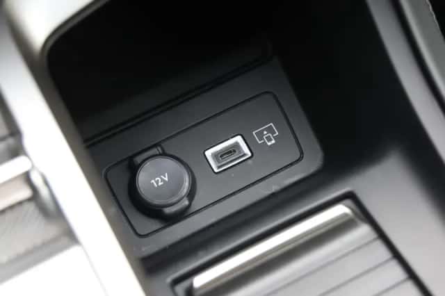Peugeot 408 (2024) thumbnail 35