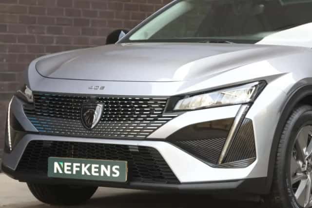 Peugeot 408 (2024) thumbnail 6